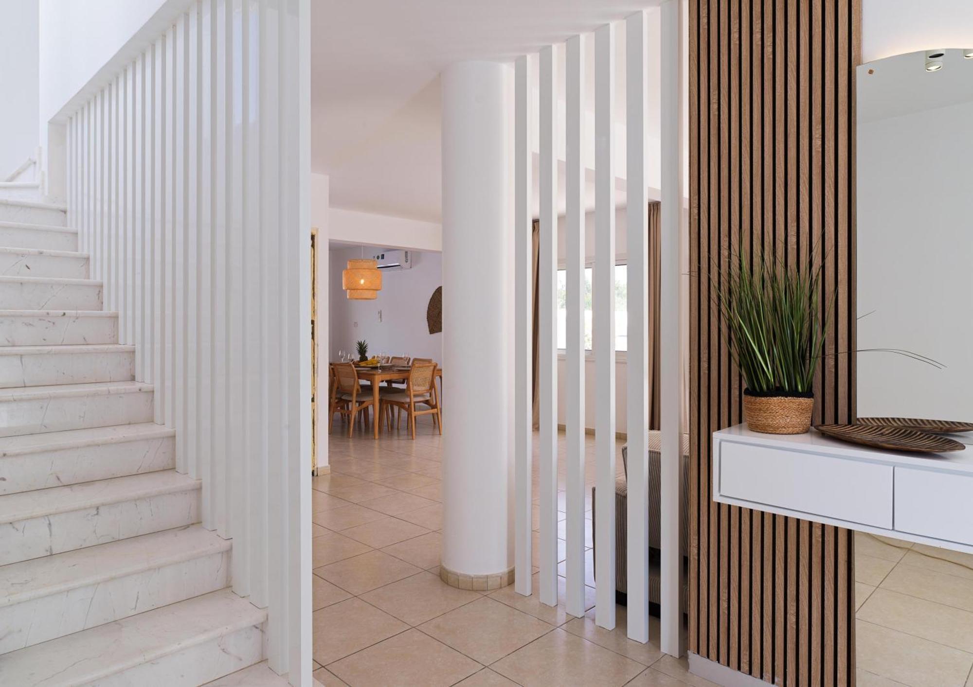 Luxvillasrentals Aya Napa Dış mekan fotoğraf