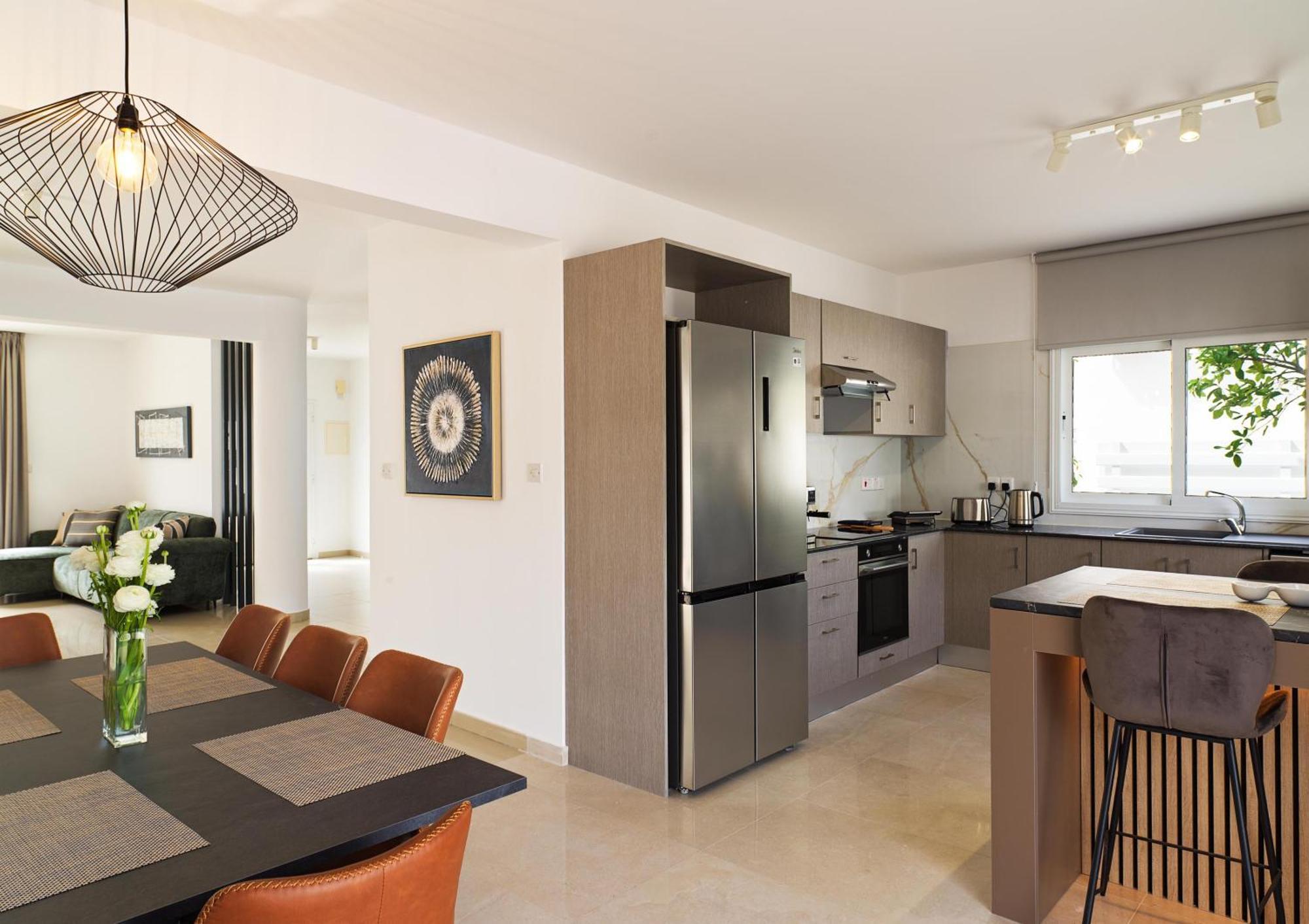 Luxvillasrentals Aya Napa Dış mekan fotoğraf