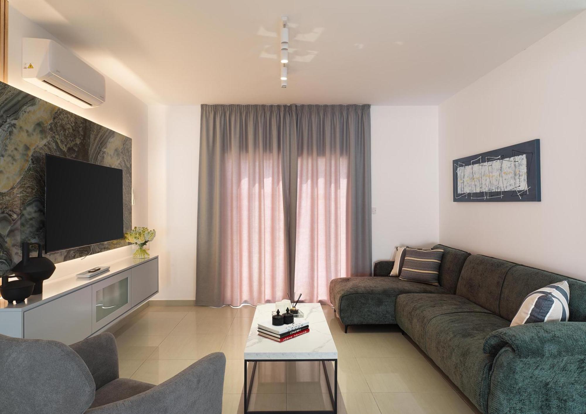 Luxvillasrentals Aya Napa Dış mekan fotoğraf