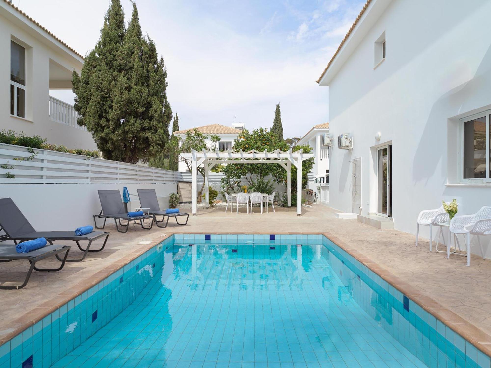 Luxvillasrentals Aya Napa Dış mekan fotoğraf