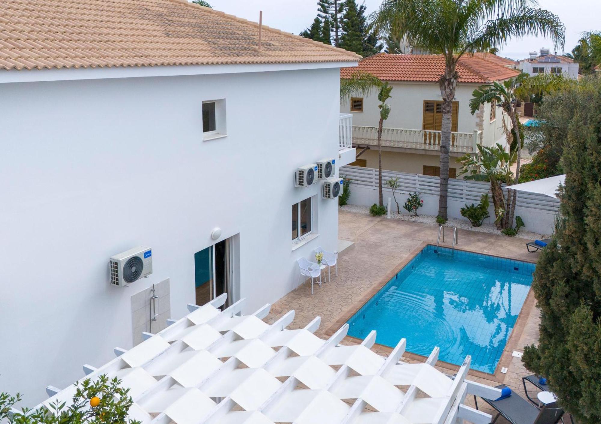 Luxvillasrentals Aya Napa Dış mekan fotoğraf